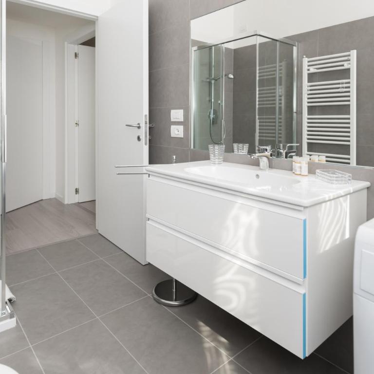 Dimore Verona - Apartment with Balcony - Dimora Isonzo B - via Isonzo 2 - 4