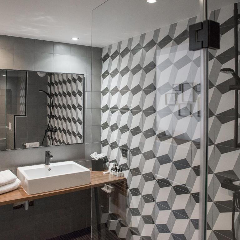 Fahrenheit Seven Val Thorens - Chambre Double avec Douche - 2