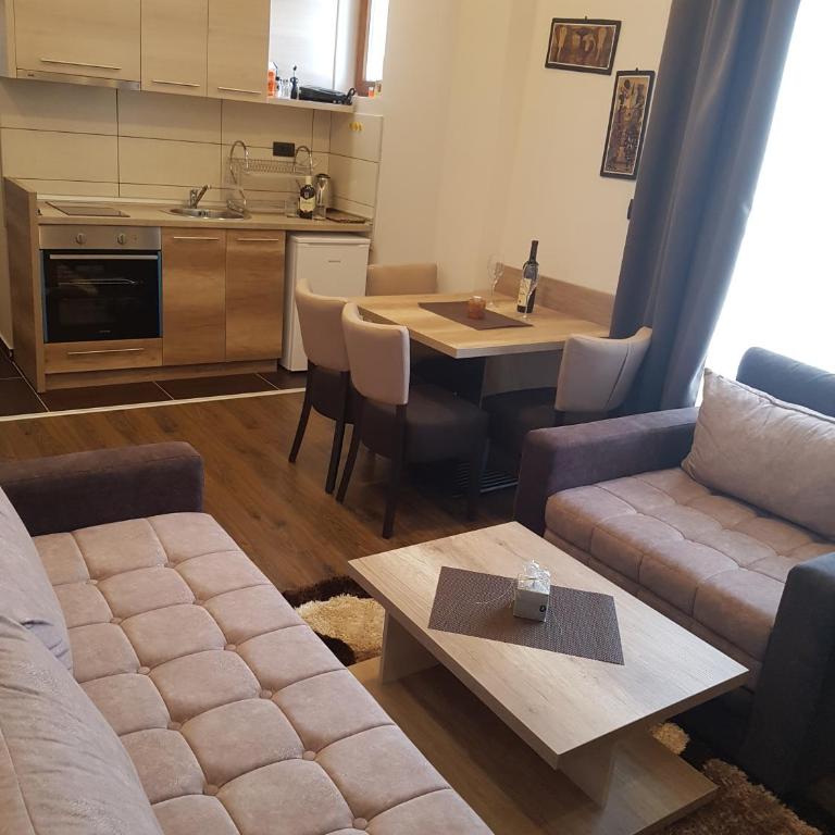Apartment M1 MEGI, Milmari Resort - Apartment with Mountain View - 4