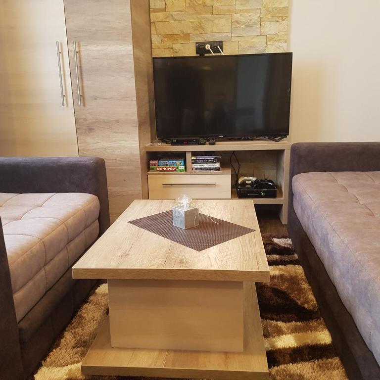 Apartment M1 MEGI, Milmari Resort - Apartment with Mountain View - 5