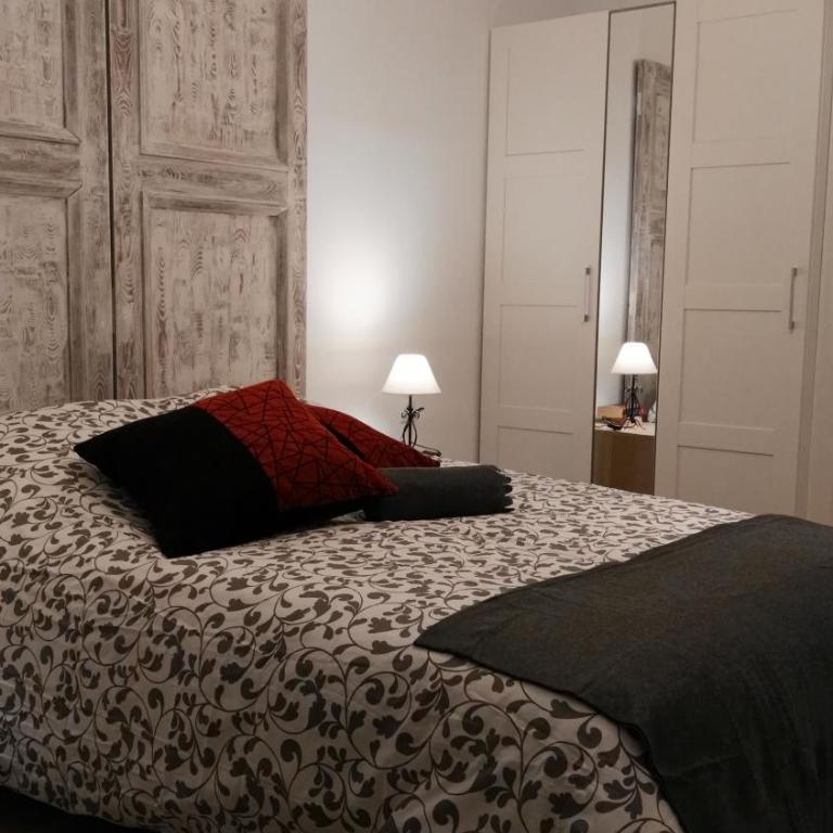 Apartamentos Rivera - Apartment with Balcony - 18