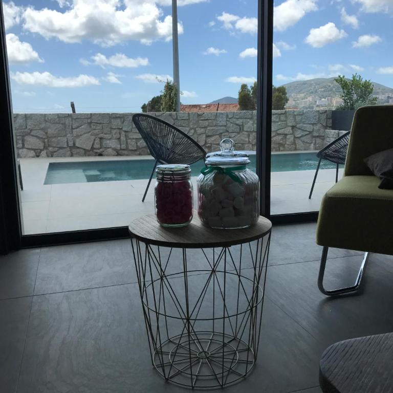 Villa d'exception, piscine, vue mer, plage à 100M - Villa - Vue sur Mer - 20