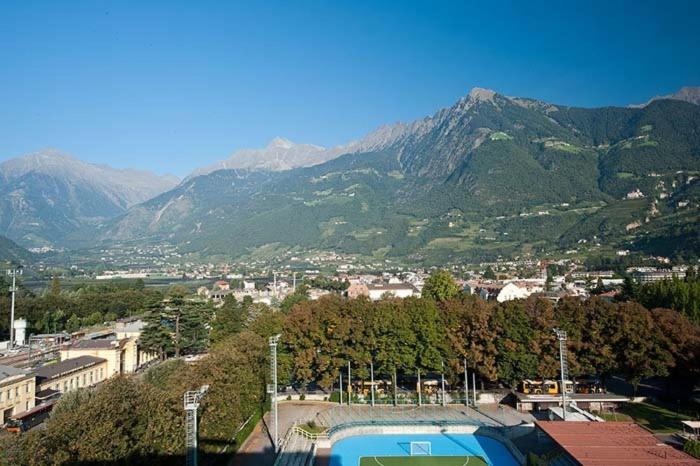 Hotel Lux - Camera Singola con Balcone - 16