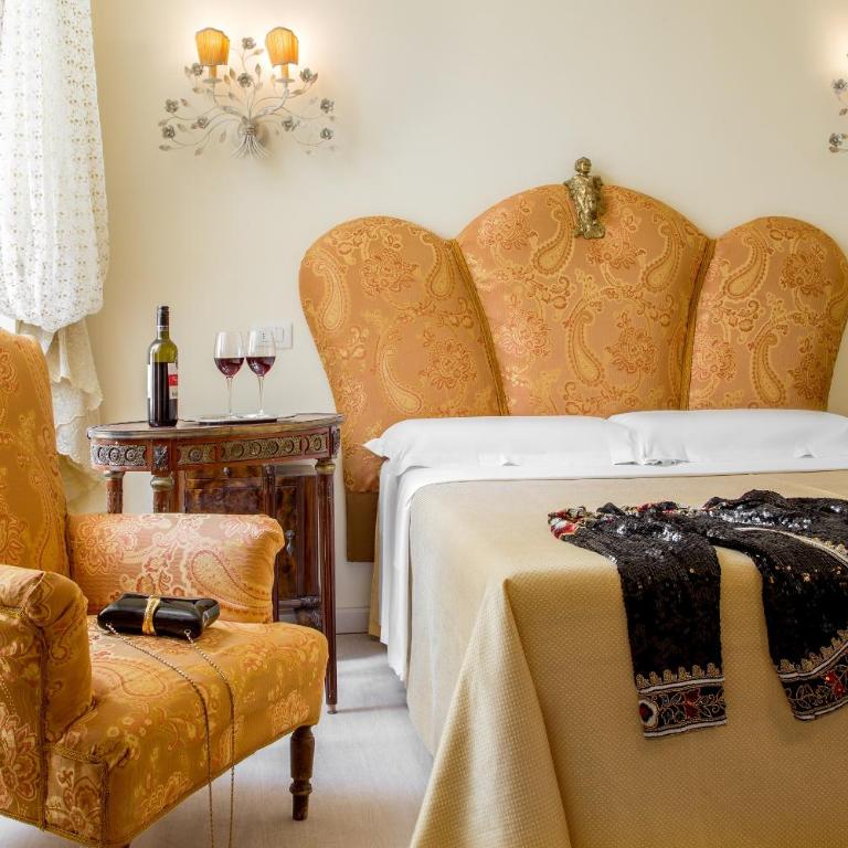 Roma Central Guest House - Camera Matrimoniale Deluxe con Doccia - 4