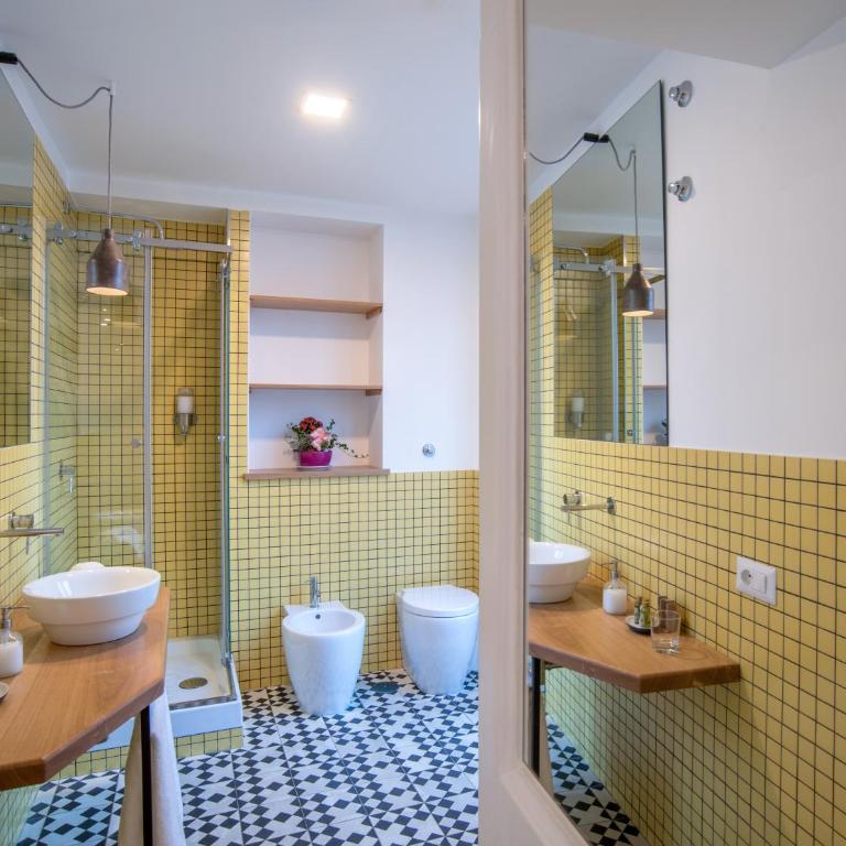 Napoliamo Guest House - Camera Quadrupla - 3