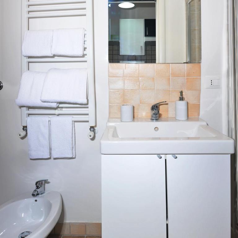 Apartment Close To Vatican Museums And To Metro - Appartamento con 1 Camera da Letto - 13