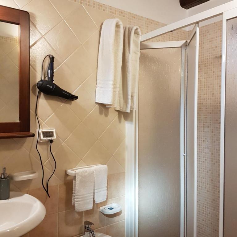 B&B Le Oasi - Camera Quadrupla - 3