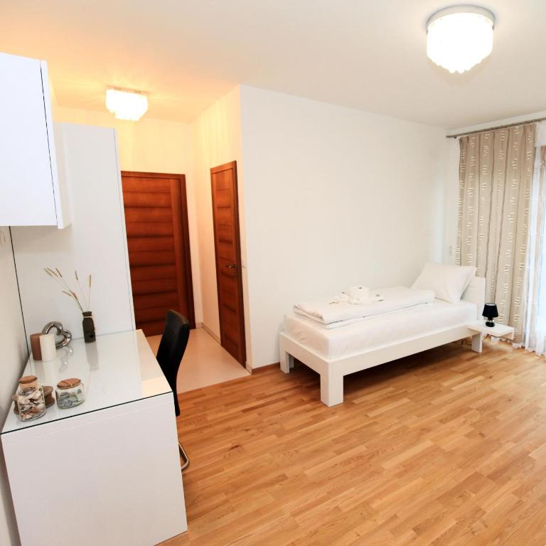 Gästezimmer Hurem - Deluxe Einzelzimmer mit Balkon - 8