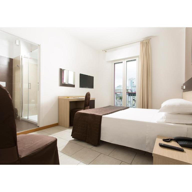 Hotel Gardenia - Camera Tripla - 1