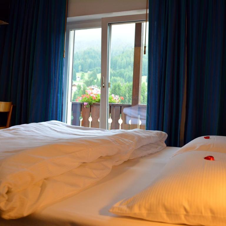 Hotel Val Di Fassa - Camera Matrimoniale/Doppia con Letti Singoli - 1