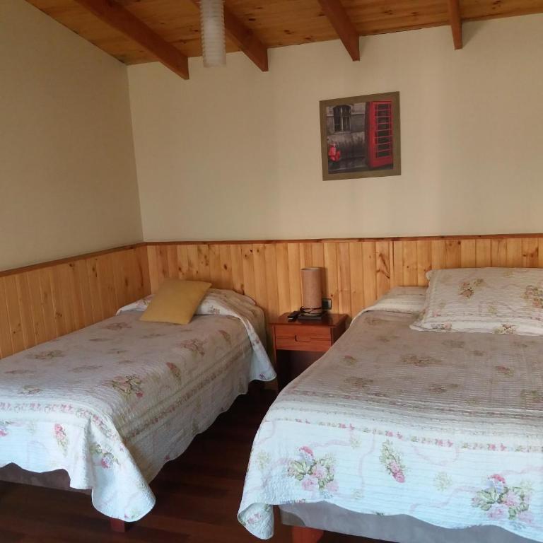 Hostal Balmaceda La Serena - Habitación Triple con baño privado - 1
