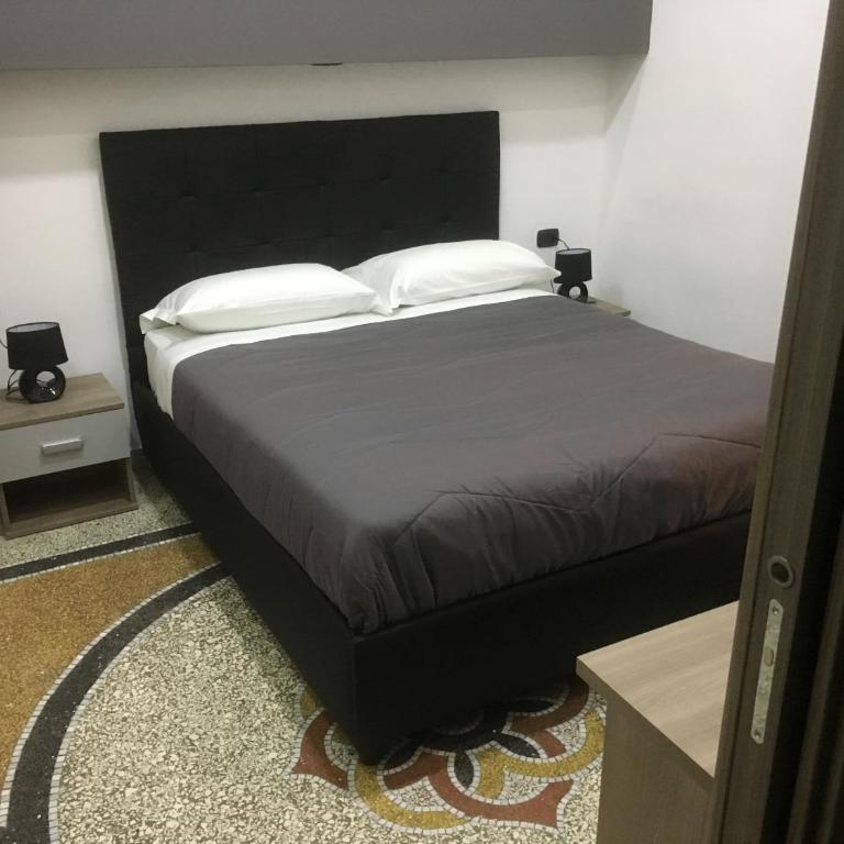MB95 - Mezzocannone Luxurious Bed&Breakfast - Superior Double Room - 15