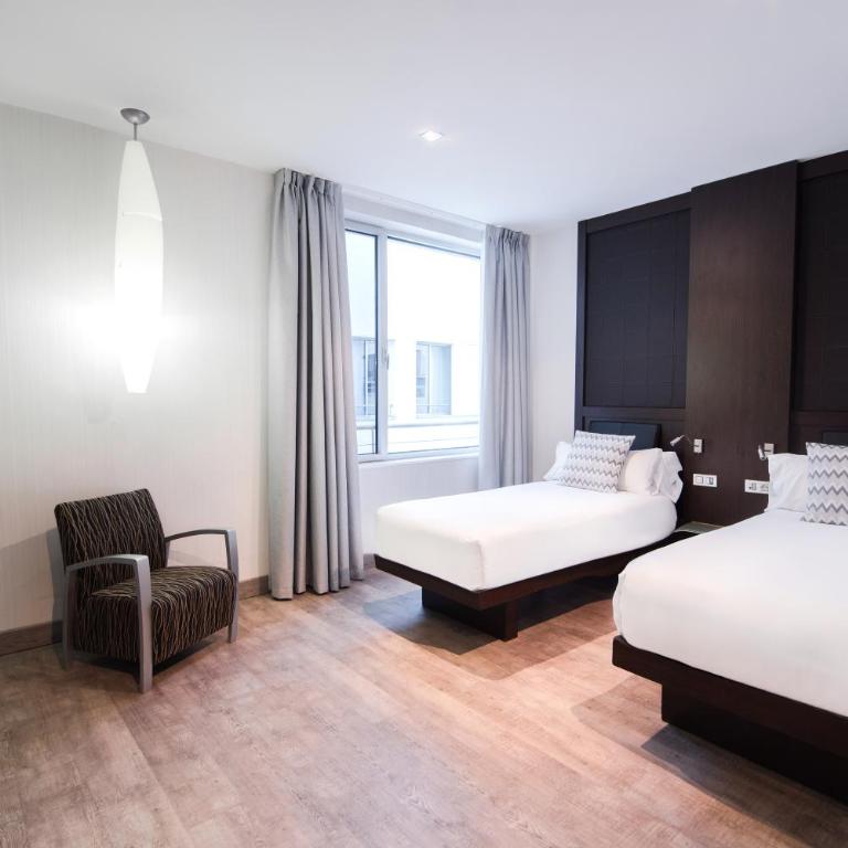Petit Palace President Castellana - Quadruple Room (4 Adults) - 6