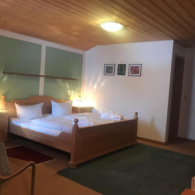 DEVA Hotel Kaiserblick - Familienzimmer mit Balkon - 2