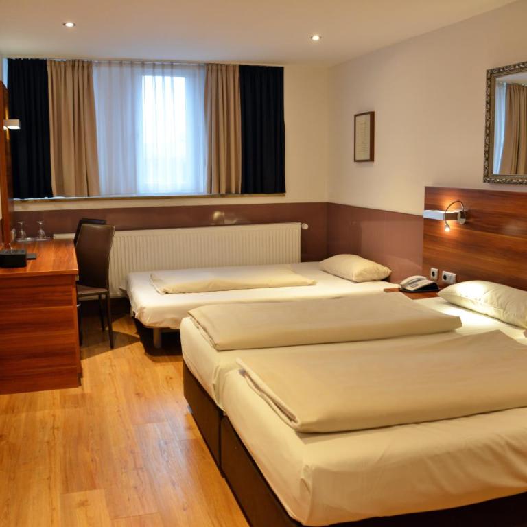 Arthotel Munich - Dreibettzimmer - 10