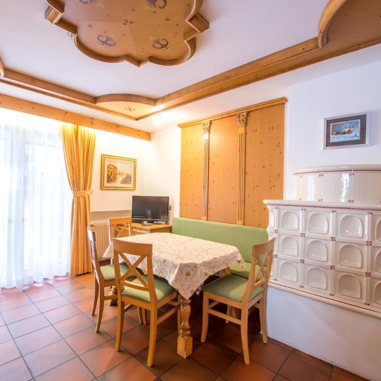 Appartamenti Ladina - Appartamento con 2 Camere da Letto - 45