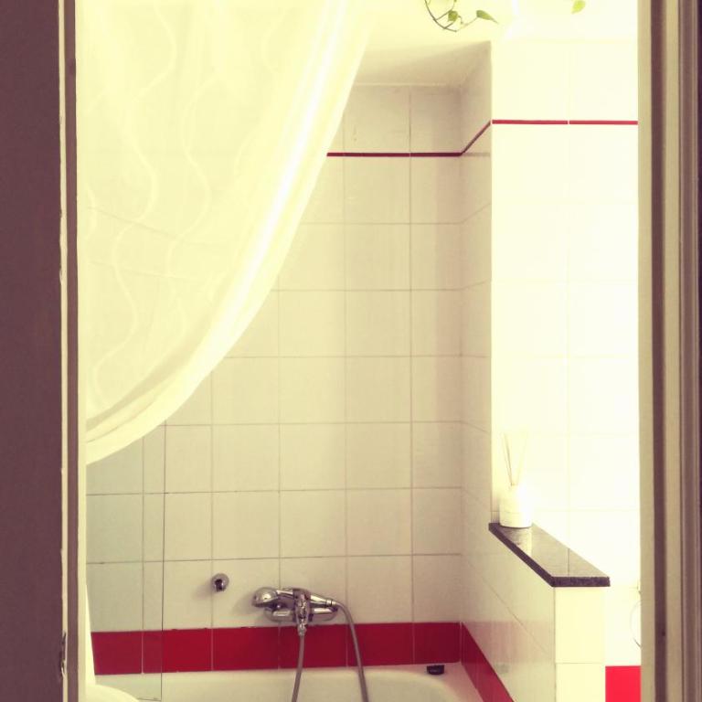 B&B Next Stop - Camera Matrimoniale Deluxe con Bagno Privato - 18