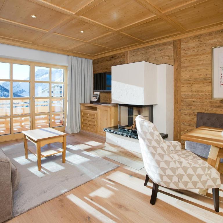Burg Vital Resort - Superior Suite - 1