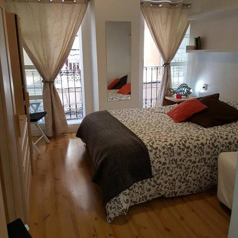 Estudios Muñoz - Studio Apartment - 25