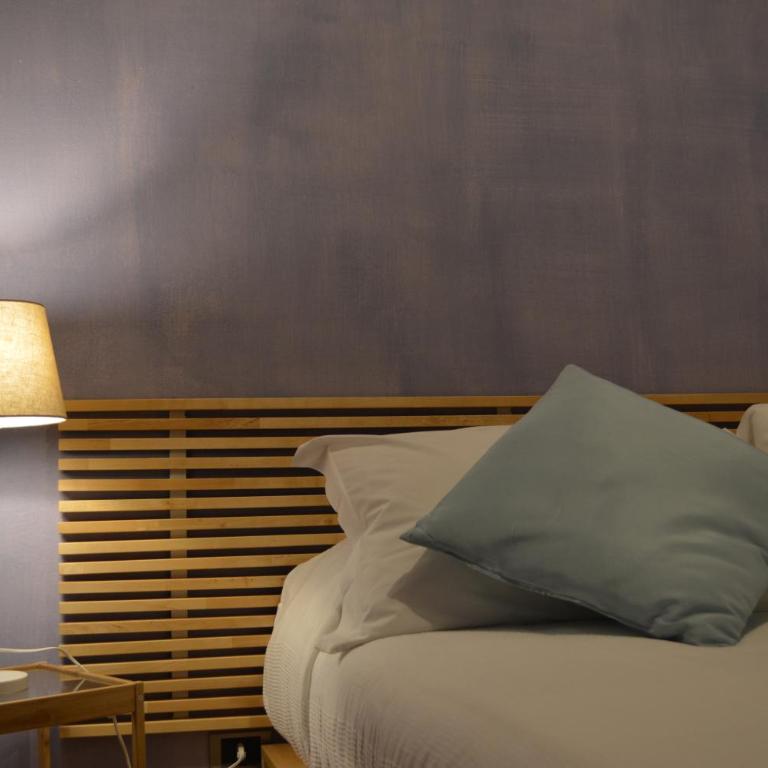 Lauri Loft Boutique Rooms - King Room with Spa Bath - 12