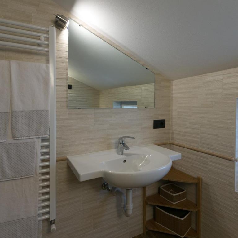 Appartamenti Guana - Appartamento con 2 Camere da Letto - 2