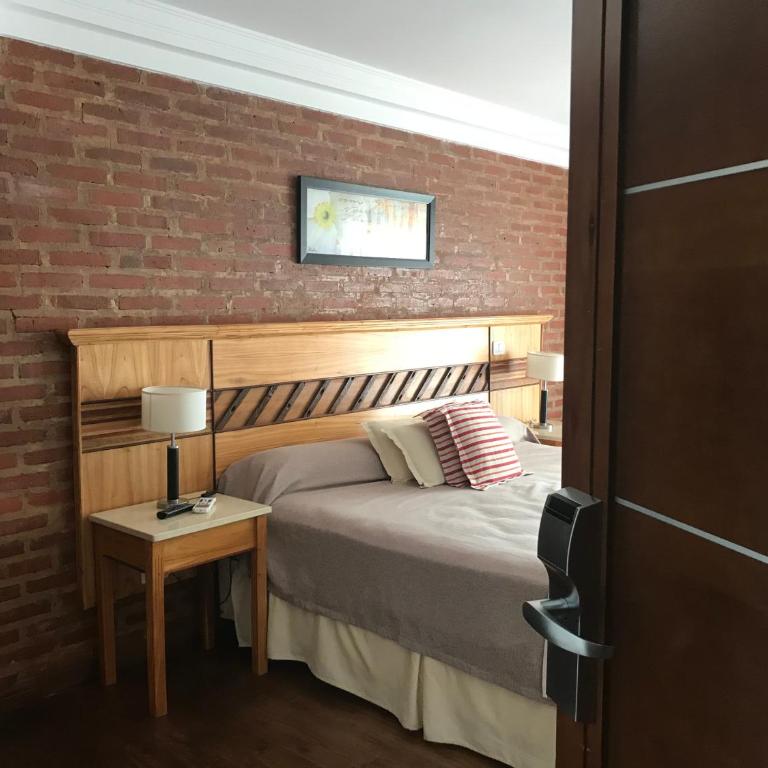 Costanera Mar Hotel & Suites - Suite with Partial Sea View - 1