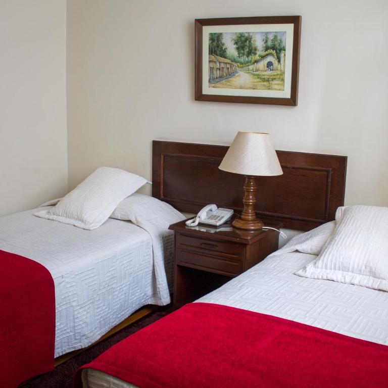 Hotel Victoria Plaza - Habitación Doble - 2 camas - 10