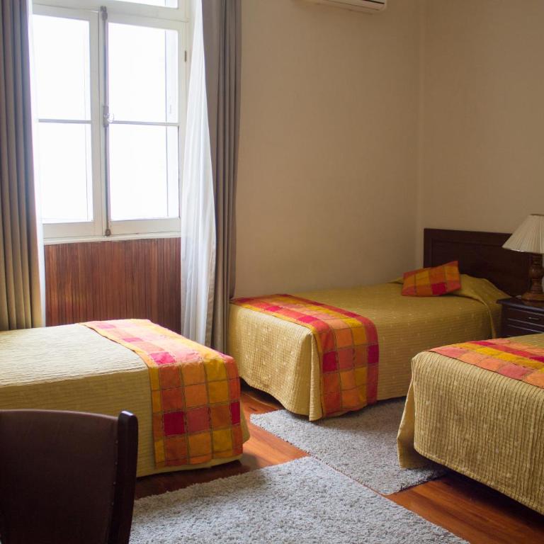 Hotel Victoria Plaza - Triple Room - 9