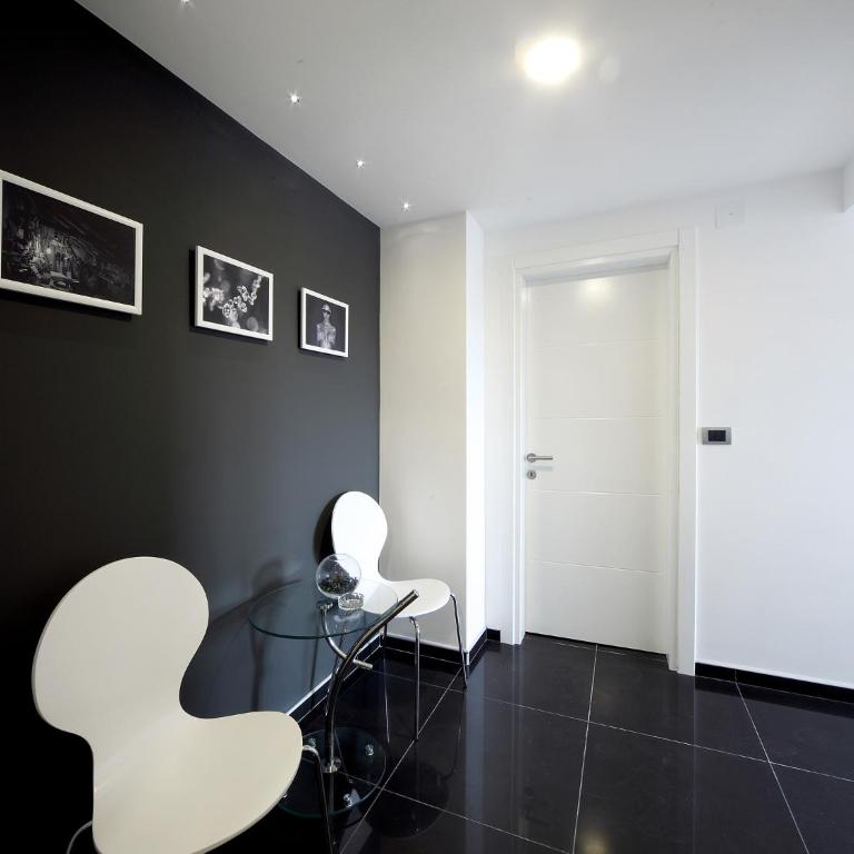 Agent Lux Apartments - Dvokrevetna Soba sa Bračnim Krevetom (1 Odrasla Osoba + 1 Dete) - 8