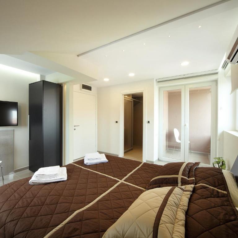 Agent Lux Apartments - Deluks Dvokrevetna Soba s Bračnim Krevetom (2 odrasle osobe + 1 dete) - 2