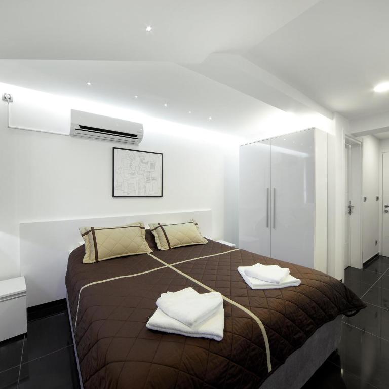Agent Lux Apartments - Deluks Dvokrevetna Soba s Bračnim Krevetom (2 odrasle osobe + 1 dete) - 3