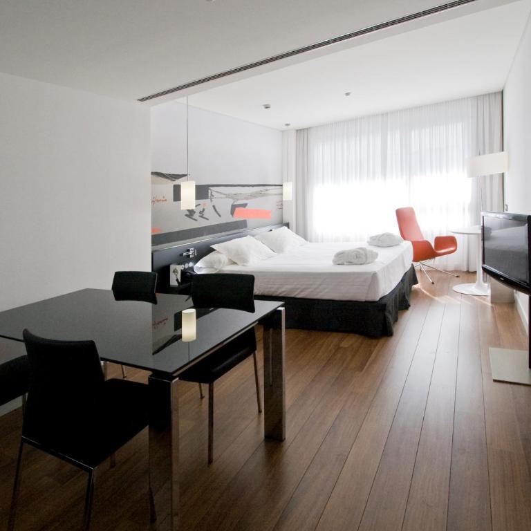Axor Barajas - Habitación Doble Executive con servicio gratuito de enlace con el aeropuerto - 1 o 2 camas - 17