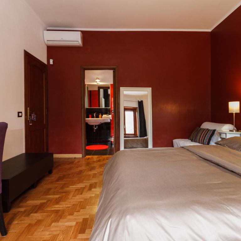 L'Angolo Cortese - Deluxe Double Room with Shower - 10