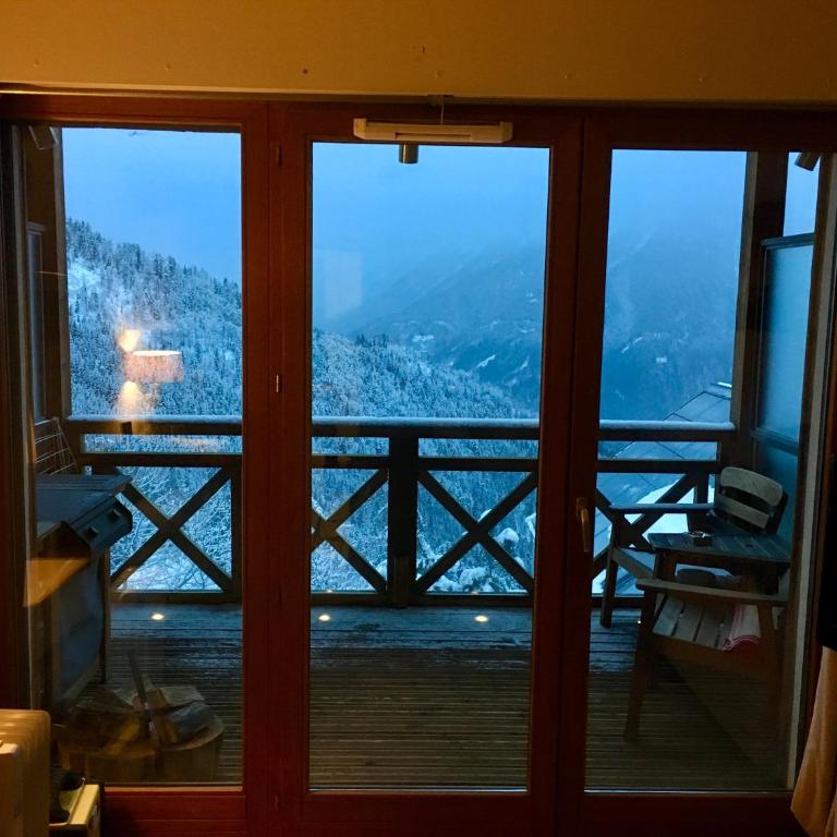 Les Ecureuils Squirrel Lodge - Appartement avec Vue sur la Montagne - 70