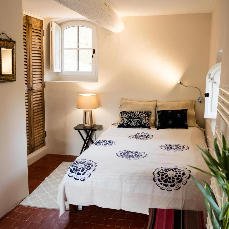 Belle De Jour -A Provencal gem Private heated pool - Maison de Vacances - 38