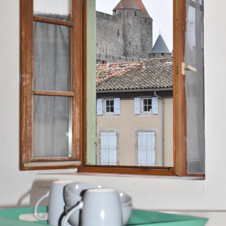 Les Gîtes de Laure - L'Or Vert, Appartement avec Vue sur le Château, Parking Privé, Climatisation, à 160 m de la Cité Médiévale - Apartment mit 2 Schlafzimmern - 10