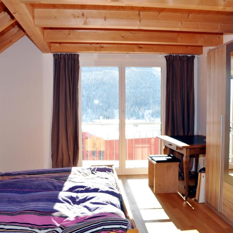 Chasa Döss 3 - Apartment mit Blick auf die Berge - 9
