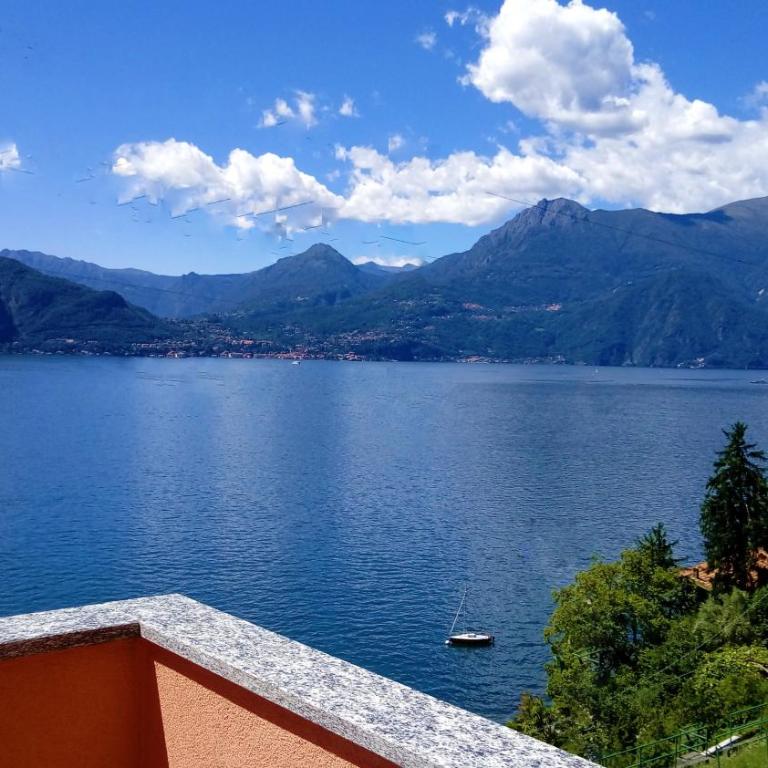 Blu Panorama belvedere lago di Como - Appartamento con Vista Lago - 1