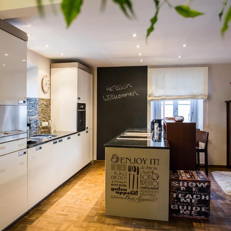 Ferienwohnung Marianne Ortszentrum für Familien 180qm - Apartment - auf 2 Etagen - 5