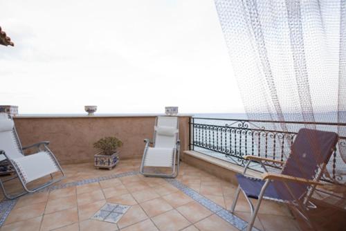 Balconi Sul Mare Appartamenti - Appartamento con Terrazza - 2