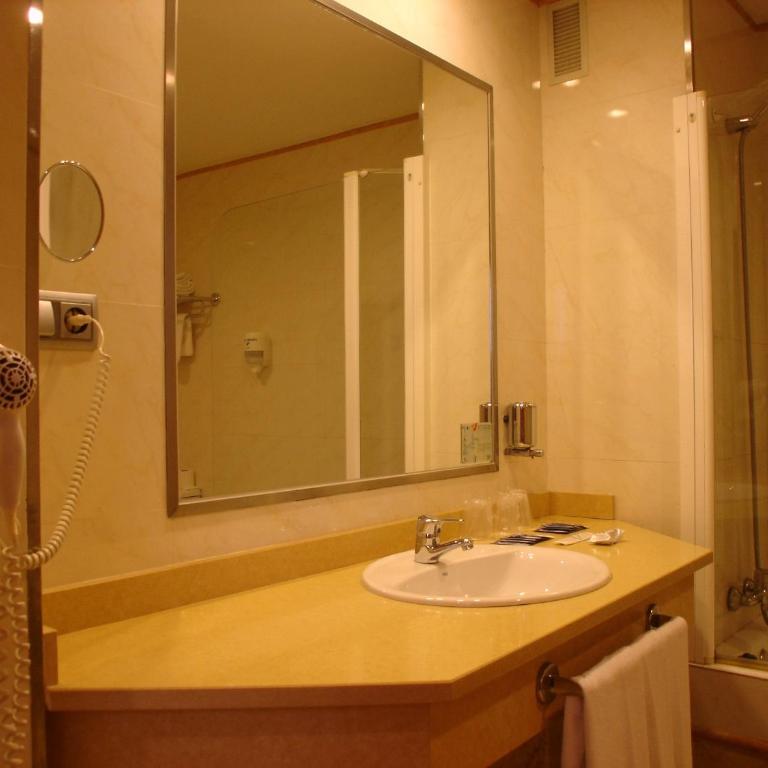 Hotel Los Habaneros - Zweibettzimmer (2 Erwachsene + 1 Kind) - 5