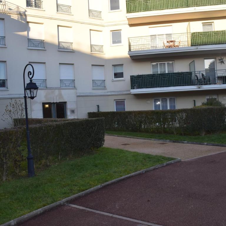 Appartement avec rez de jardin à Disneyland - Appartement - Rez-de-Chaussée - 50