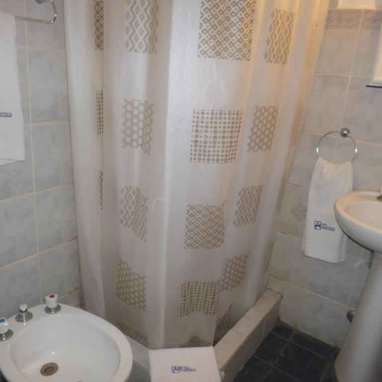 Hotel Atlántico Residencial - Habitación Doble Superior - 1 o 2 camas - 2