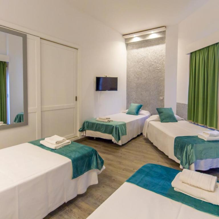 Hotel Sun Holidays - Habitación cuádruple - 2