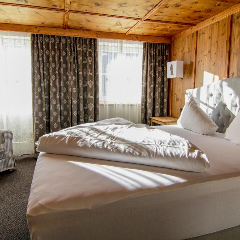Chalet Dorfbäck - Chalet mit 6 Schlafzimmern und Terrasse - 54
