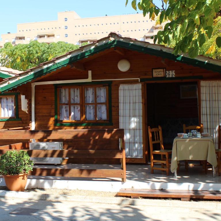 Camping & Bungalows Oasis - Bungalow Superior de 2 dormitorios - 11