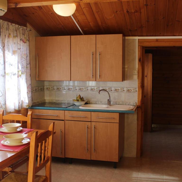 Camping & Bungalows Oasis - Bungalow Superior de 2 dormitorios - 3