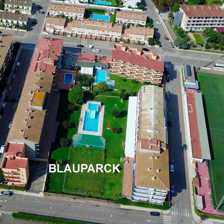 Blaupark 206 - Apartment with Pool View - 1