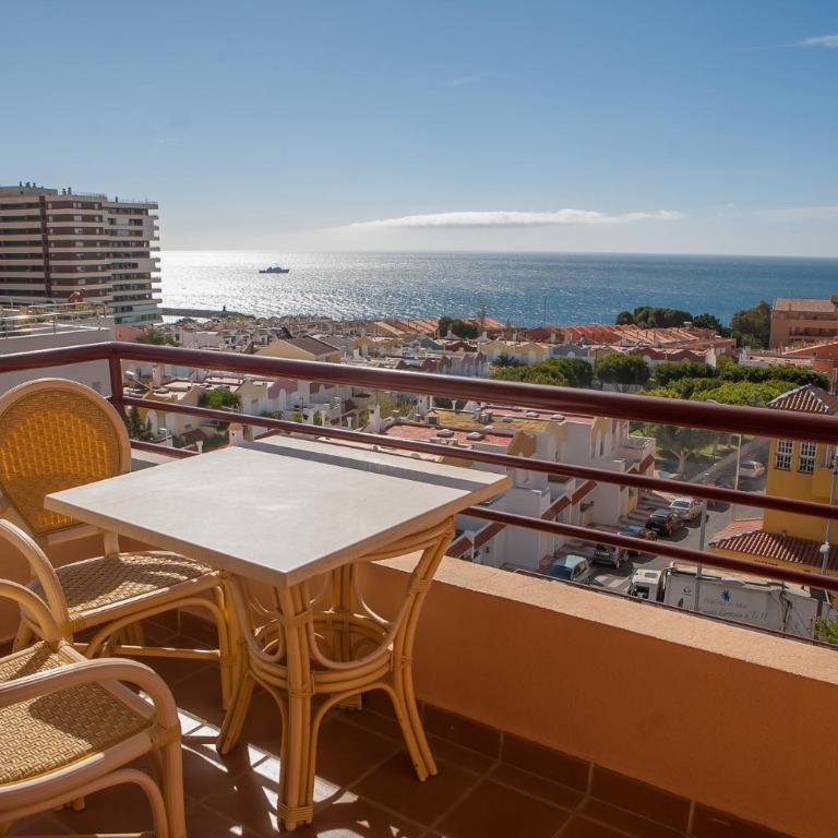 Apartahotel Aguadulce - Apartamento con vistas al mar - 1