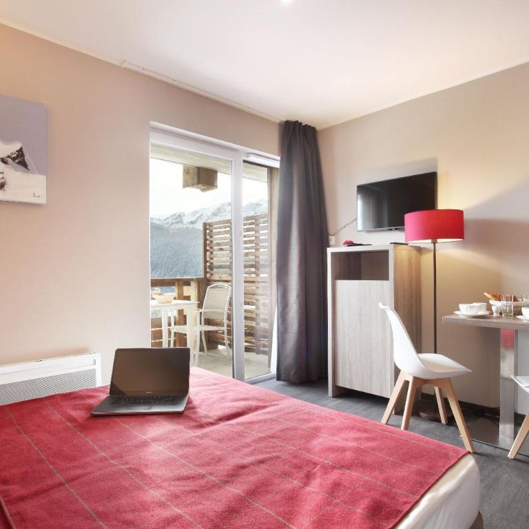 Résidence Odalys Le Village de Praroustan - Appartement Supérieur - 1